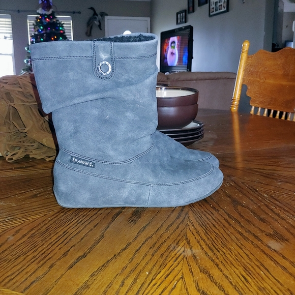 Bearpaw Travel Boot - Picture 3 of 3